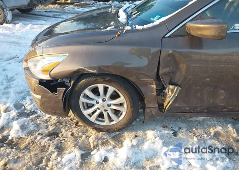 2014 Nissan Altima 2.5 S from USA, damaged, VIN 1N4AL3AP1EC160537